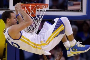 开云·Kaiyun网页版-【比赛现场直击】冠军运动员的临场应变能力，运动员进场展示