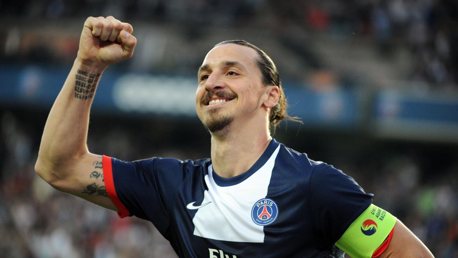 【视频解析】经典犯规事件中的规则应用与误判争议,犯规程度